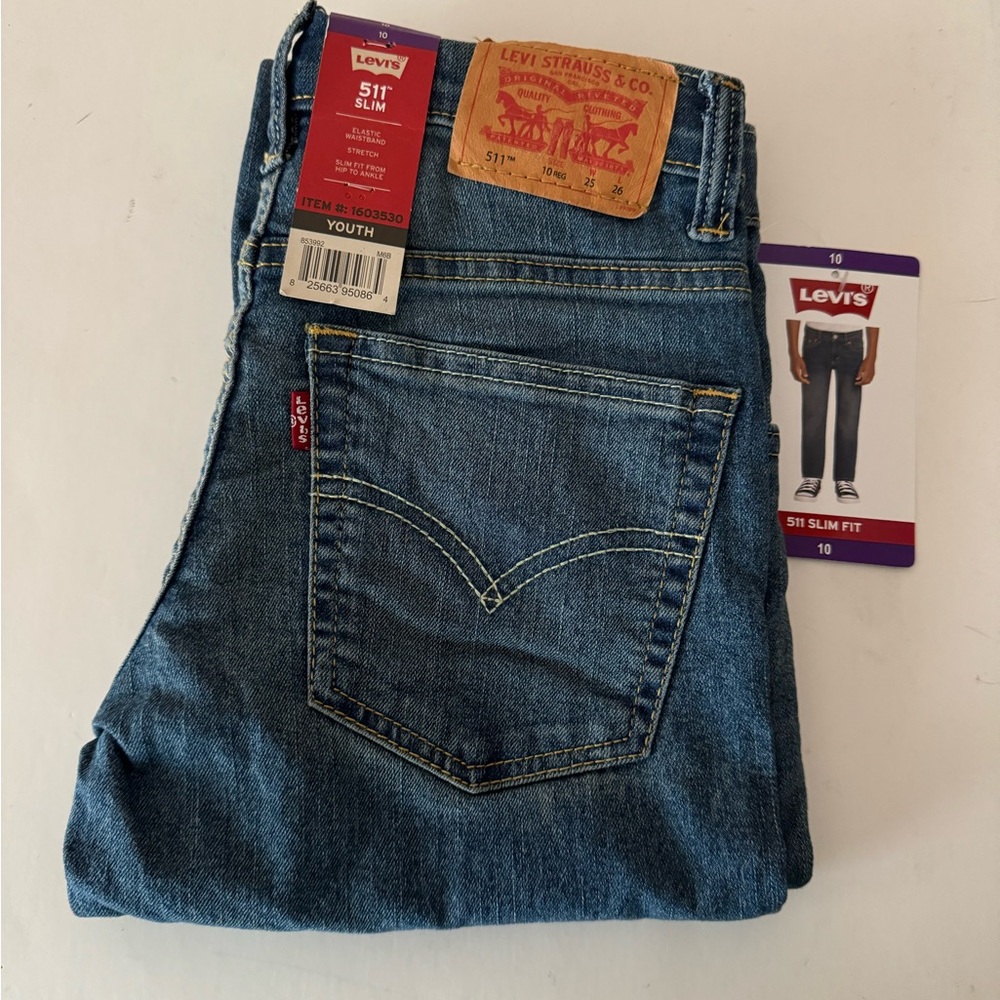 Levi's 511 slim fit youth jeans. New. size: 25 X 26 Size: 10